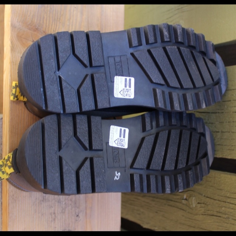 NWOT Toms Cordova Boots, size 10.5 M - Picture 5 of 5